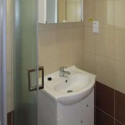 Rent this 2 bed apartment on Masarykovo náměstí in 270 61 Vašírov, Czechia