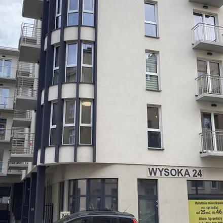 Rent this 2 bed apartment on Wysoka 24 in 90-249 Łódź, Poland