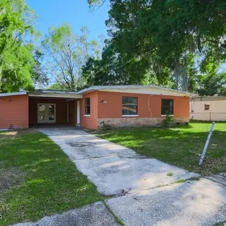 Buy this 3 bed house on 7510 Proxima Road in North Oak Hill, Jacksonville