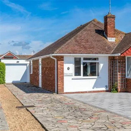 Buy this 2 bed house on 90 Singleton Crescent in Goring-by-Sea, BN12 5DJ