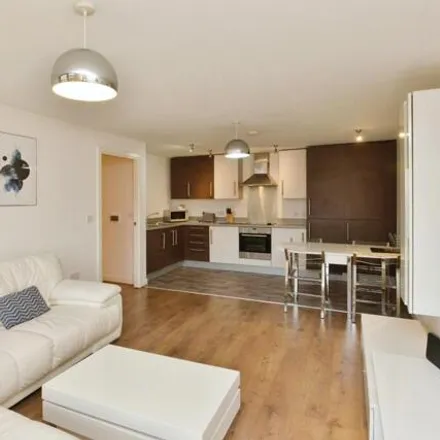Image 4 - Vizion, South Row, Milton Keynes, MK9 2FR, United Kingdom - Apartment for sale
