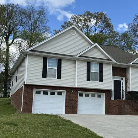 Buy this 3 bed house on 316 Peachtree Circle in Poplar Springs, Catoosa County