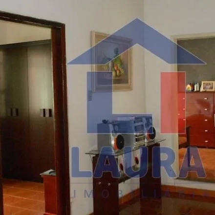 Buy this 3 bed house on Rua Joaquim Lucio in Pará de Minas - MG, 35660-332