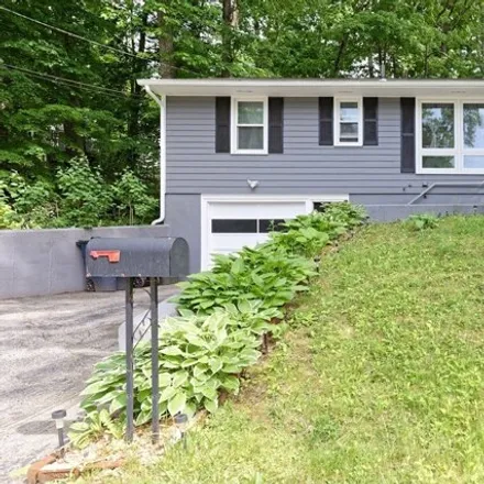 Buy this 2 bed house on 25 Pinedale Street in Southbridge, MA 01550