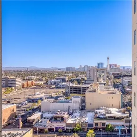 Image 8 - The Ogden, 150 North 6th Street, Las Vegas, NV 89101, USA - House for sale