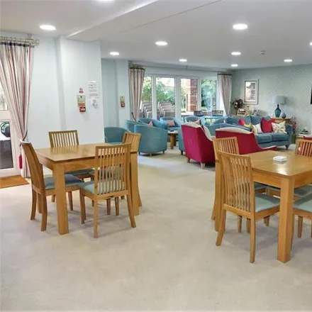 Image 6 - Coppice Court, Beaulieu Road, Dibden Purlieu, SO45 4PX, United Kingdom - Apartment for sale