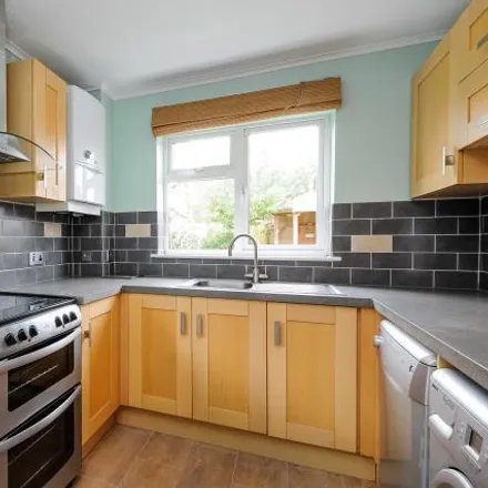 Rent this 3 bed house on Hebden Close in Thatcham, RG19 3XL