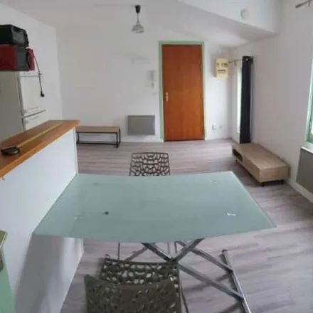 Image 1 - Cours Tourny, 24000 Périgueux, France - Apartment for rent