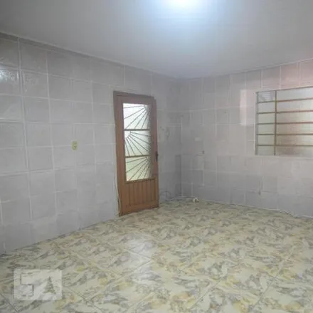 Rent this 2 bed house on Rua Alabama in Mato Grande, Canoas - RS