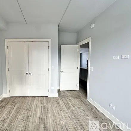 Image 7 - 300 W Division St, Unit 2 bed - Apartment for rent