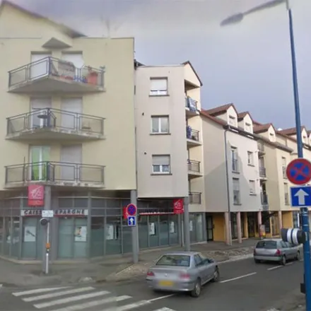Rent this 3 bed apartment on 1 Rue de la Gare in 90300 Valdoie, France