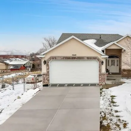 Image 1 - 3856 Sugar Beet Drive, West Valley City, UT 84120, USA - House for sale