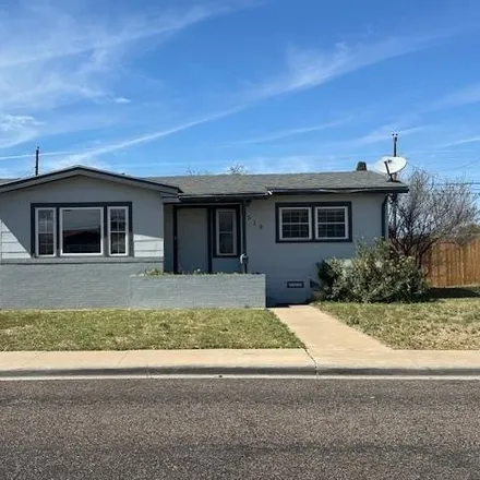 Buy this 2 bed house on 1559 Beverly Street in Odessa, TX 79761
