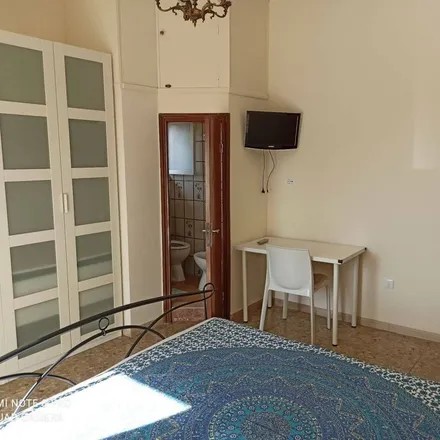 Image 9 - Via Ronchi, 65123 Pescara PE, Italy - Apartment for rent