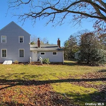 Buy this 3 bed house on 65 Old Riverhead Road East in Southampton, Hampton Bays