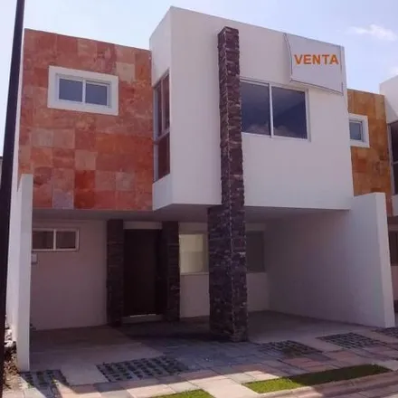 Buy this 3 bed house on Calzada Del Fresno in 72040 Puebla, PUE