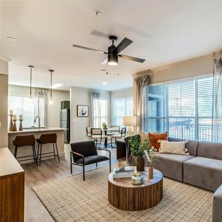 Rent this 2 bed apartment on 2911 Washington Avenue in Houston, TX 77007