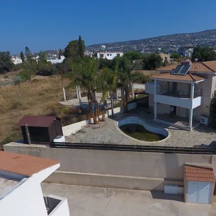 Image 2 - Paphos Municipality, Paphos District, Cyprus - House for sale