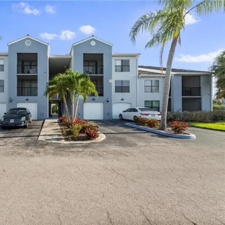 Rent this 1 bed condo on 13545 Eagle Ridge Drive in Fort Myers, FL 33912