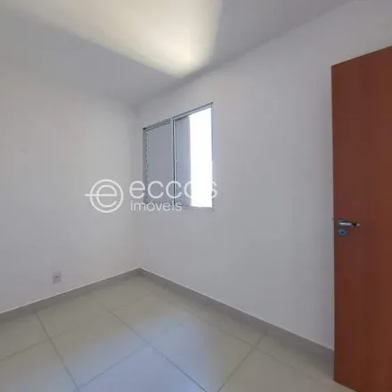 Buy this 2 bed apartment on Rua Austin in Novo Mundo, Uberlândia - MG