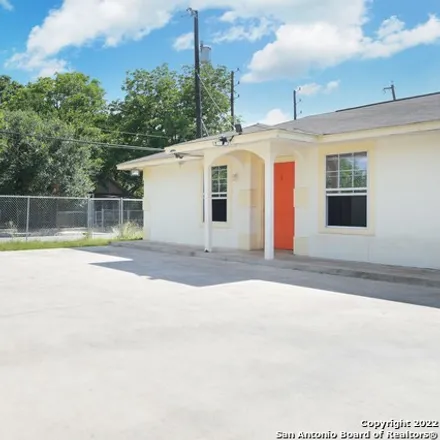 Image 1 - 507 Oregon Street, San Antonio, TX 78211, USA - Duplex for rent
