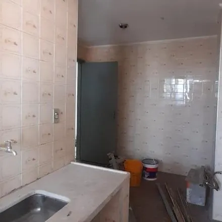 Rent this 3 bed apartment on Rua Chico de Paula in Vila Roberto, Mogi Guaçu - SP