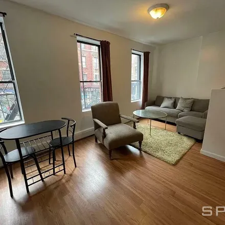 Image 5 - 47 Avenue B, New York, NY 10009, USA - Apartment for rent