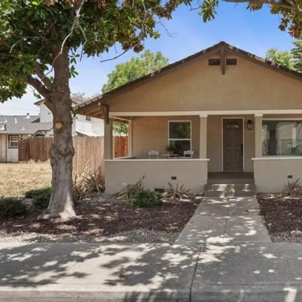Buy this 2 bed house on 722 N Church St in Lodi, California