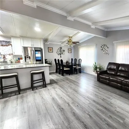Image 5 - 3825 Crestmore Road, Jurupa Valley, CA 92501, USA - Apartment for sale