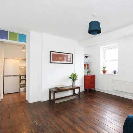 Rent this 2 bed apartment on Cyrus House in Cyrus Street, London