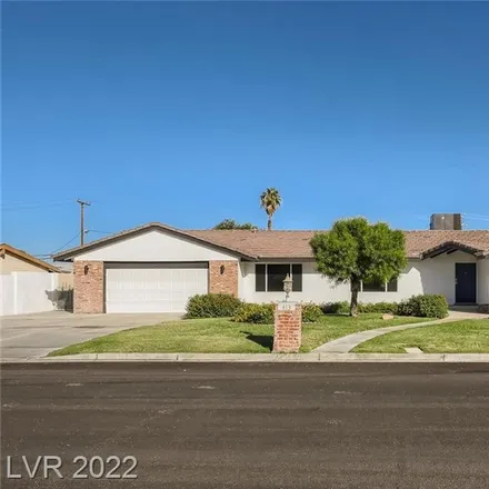 Rent this 4 bed house on 425 North Park Way East in Las Vegas, NV 89106