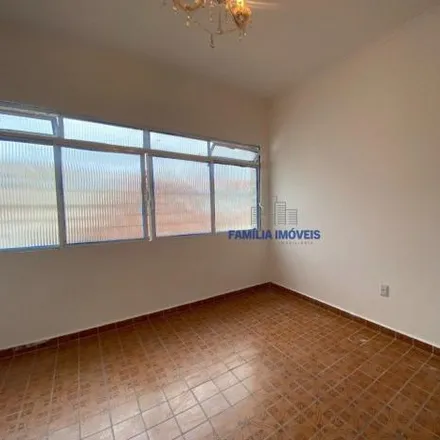 Rent this 2 bed apartment on Rua Greenhalg in Embaré, Santos - SP