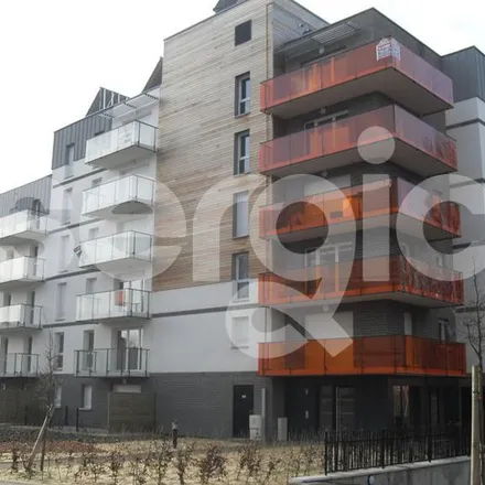 Image 7 - 37 Place de la République, 59491 Croix, France - Apartment for rent