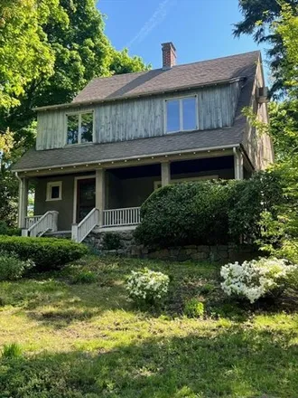 Image 1 - 24 Summit Ave, Wakefield, Massachusetts, 01880 - House for sale