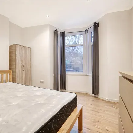 Image 3 - 641 Seven Sisters Road, London, N15 5LE, United Kingdom - Apartment for rent