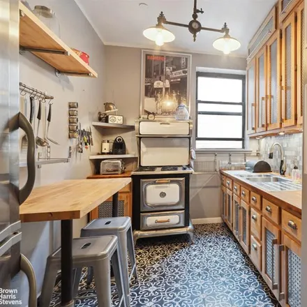 Image 2 - 54 EAST 129TH STREET 6B in Harlem - Apartment for sale