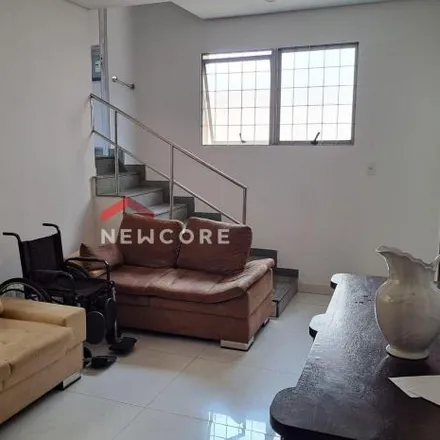 Buy this 4 bed house on Avenida Tenente Coronel Duarte in Baú, Cuiabá - MT