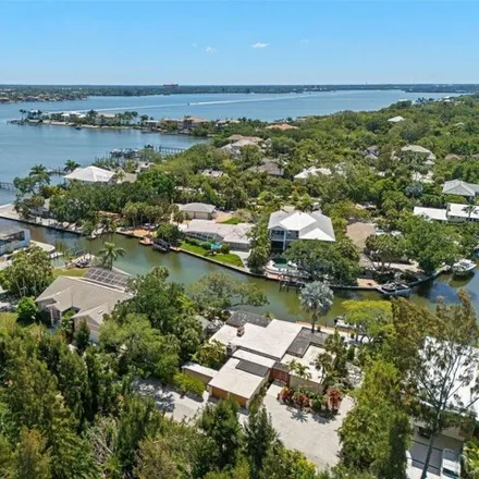 Image 2 - 1224 Port Ln, Sarasota, Florida, 34242 - House for sale