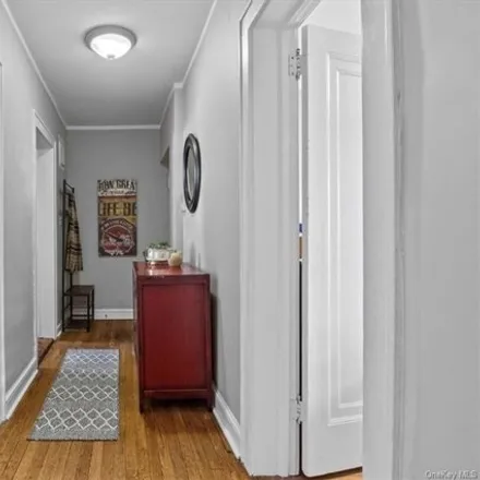 Image 8 - 1440 Boston Post Road, Village of Larchmont, NY 10538, USA - Apartment for sale