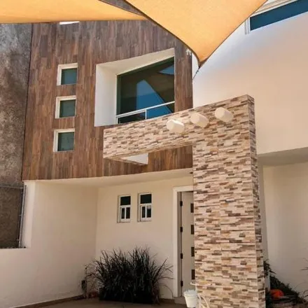 Buy this studio house on Calle de los Pirules in Arboledas de San Javier 1ra sección, 42088 Pachuca