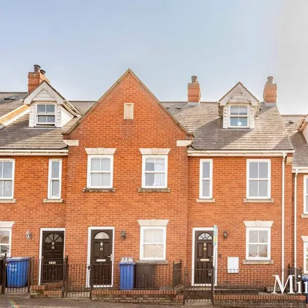 Rent this 3 bed townhouse on 11 Carrow Road in Norwich, NR1 1JF