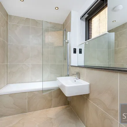 Image 3 - Finchley Road, Childs Hill, London, NW2 2HR, United Kingdom - Apartment for rent