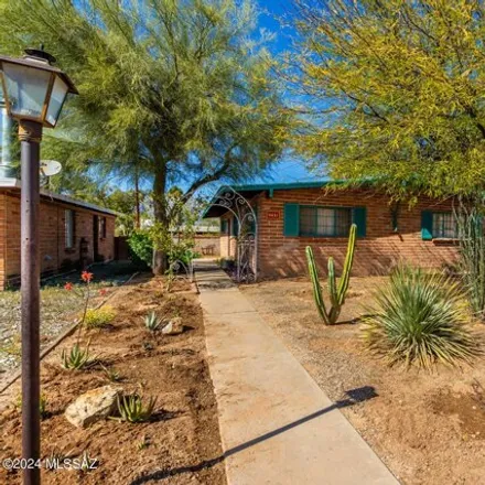 Image 5 - 5687 East Copper Street, Tucson, AZ 85712, USA - House for sale
