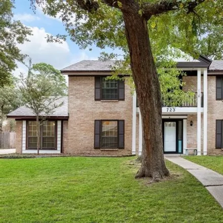 Buy this 5 bed house on 755 Leaflet Lane in Harris County, TX 77388