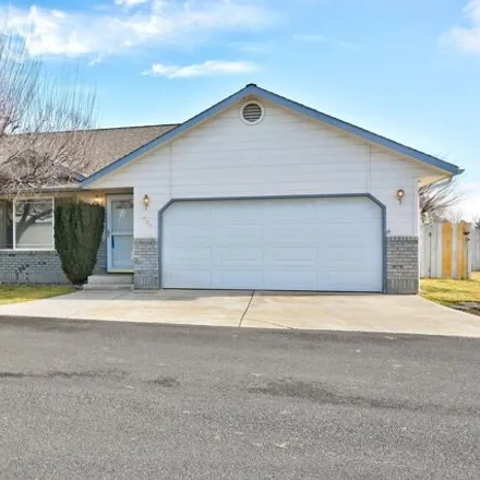 Image 1 - 701 Holly Lane, West Valley, Yakima, WA 98908, USA - Condo for sale