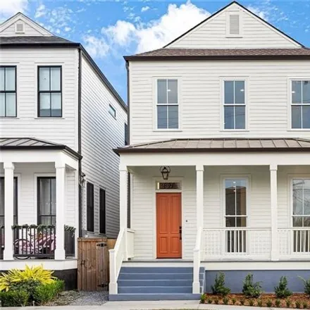 Buy this 3 bed house on 443 First Street in New Orleans, LA 70130