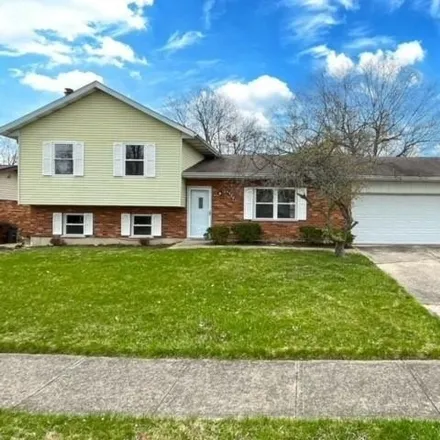 Rent this 3 bed house on 5954 Coachmont Drive in Fairfield, OH 45014