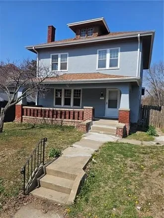 Buy this 4 bed house on 2499 Olive Street in Saint Joseph, MO 64507