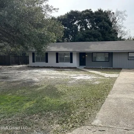 Image 1 - 2219 Switzer Road, Gulfport, MS 39507, USA - House for sale