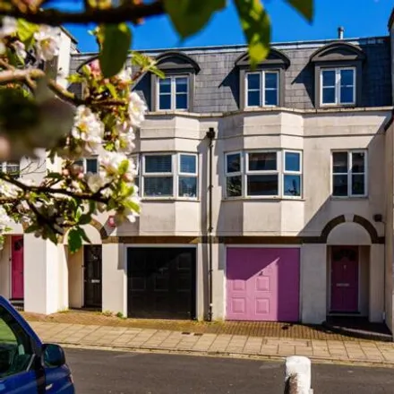 Buy this 3 bed townhouse on Caxton Arms in 36 North Gardens, Brighton